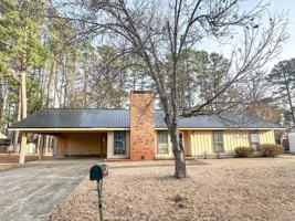 featured image of 99 Gardenia Dr