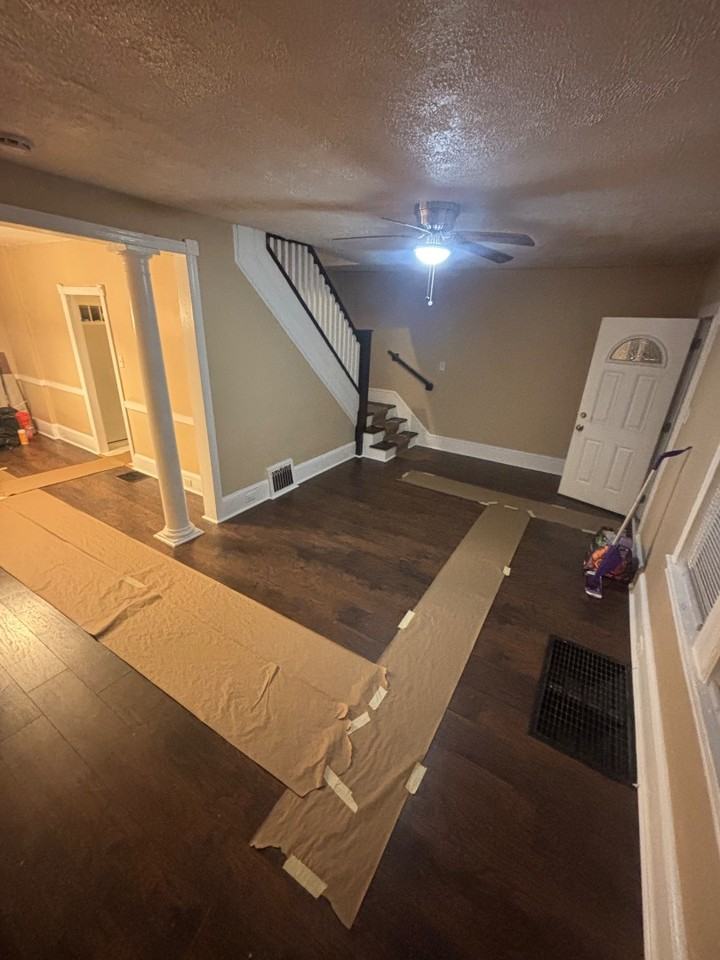 342 E Broadway - Photo 3 of 20