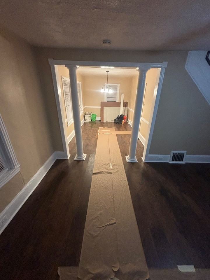 342 E Broadway - Photo 5 of 20