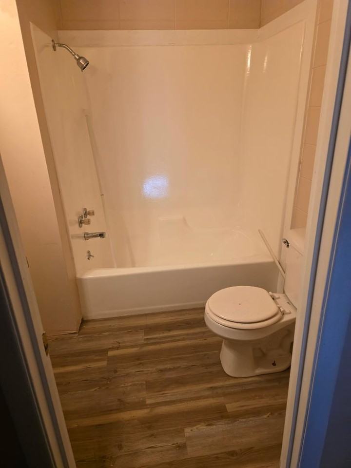 Westwood Manor Apartments - Photo 3 of 6