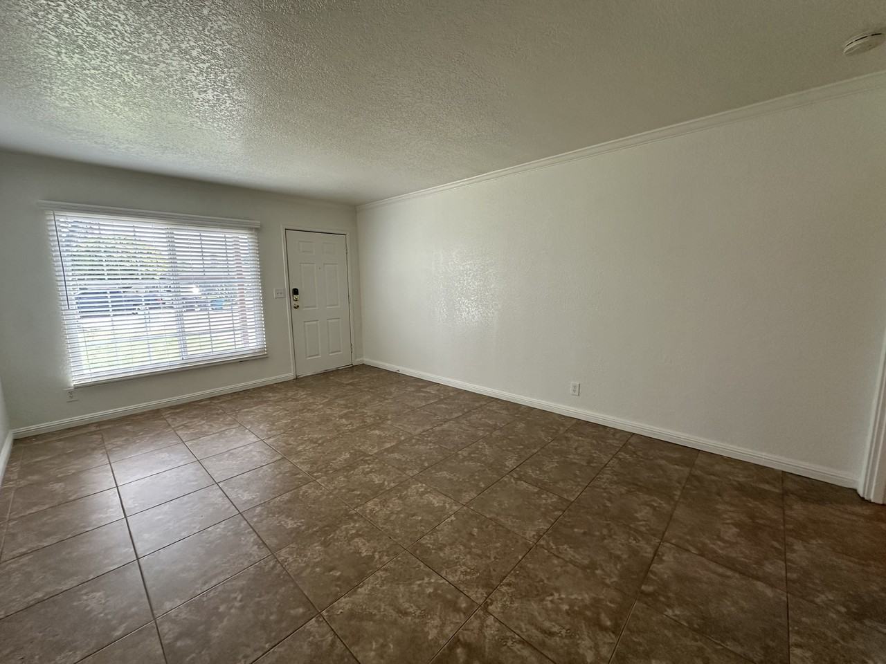 13082 14th St #1 - Photo 5 of 23