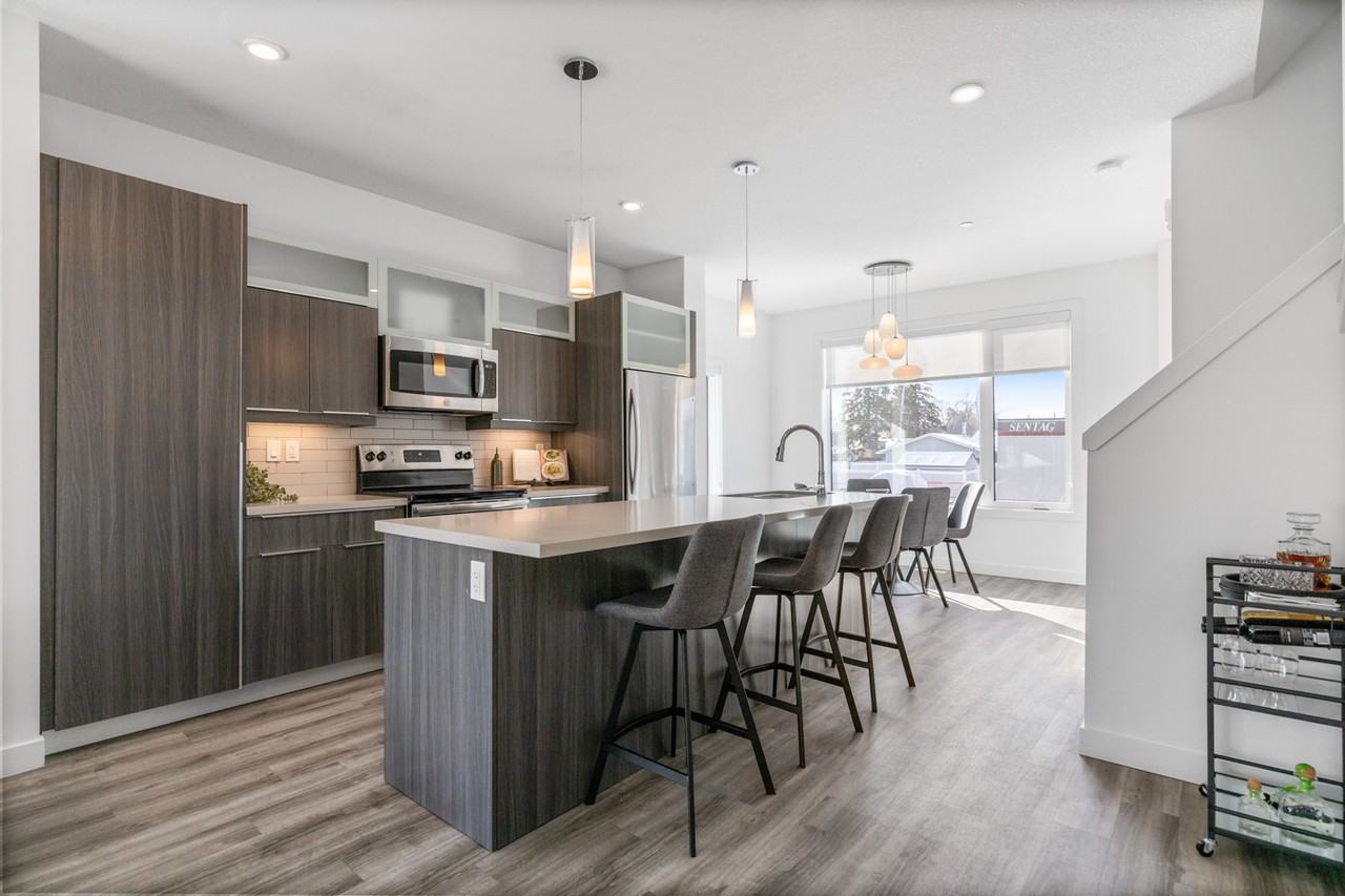 15022 99 Ave Nw - Photo 5 of 27