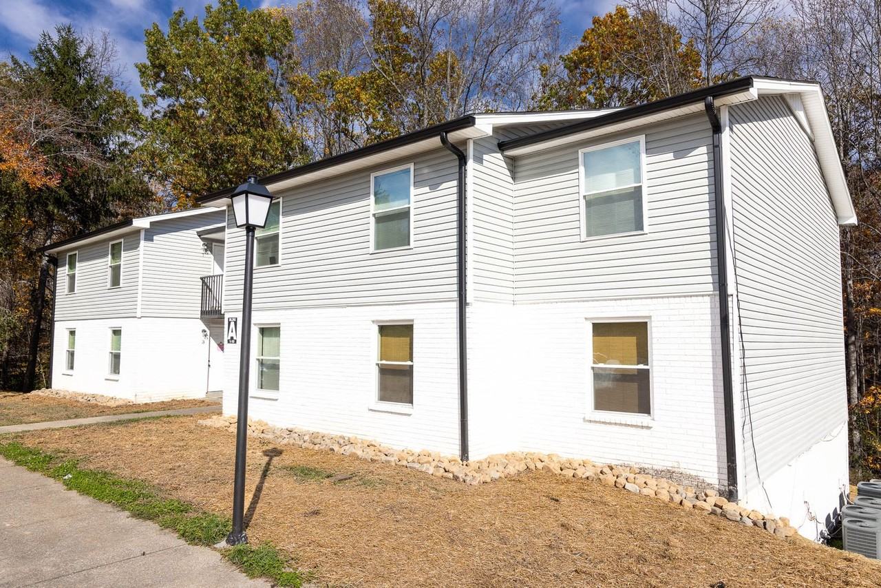 Valley View Apartments - Photo 4 of 36