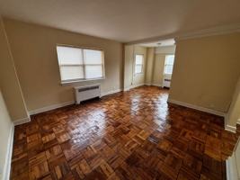 featured image of 2400 Market St