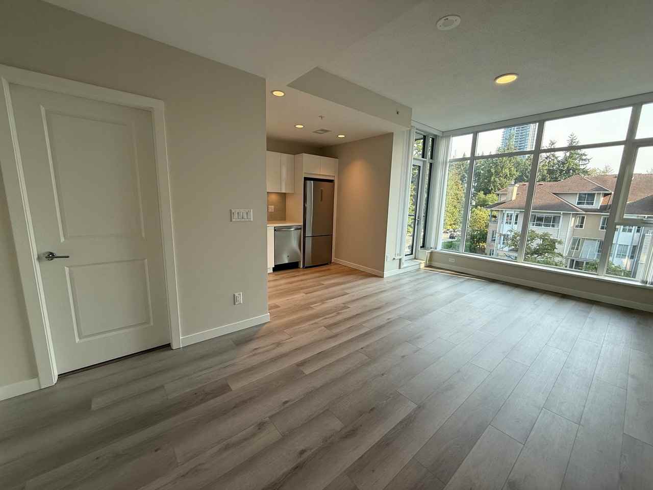 1180 Westwood St - Photo 5 of 22