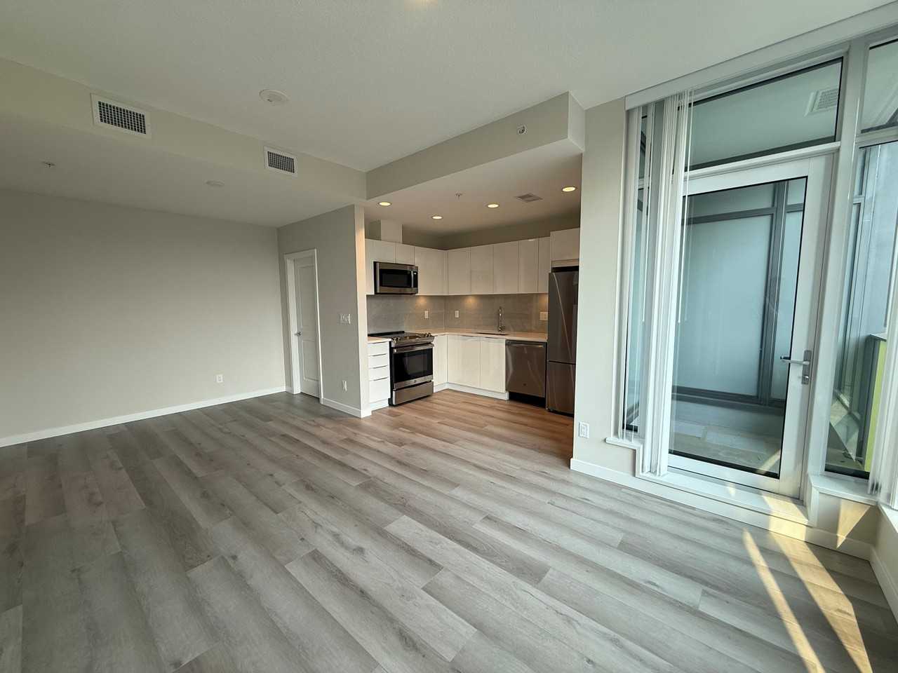 1180 Westwood St - Photo 6 of 22