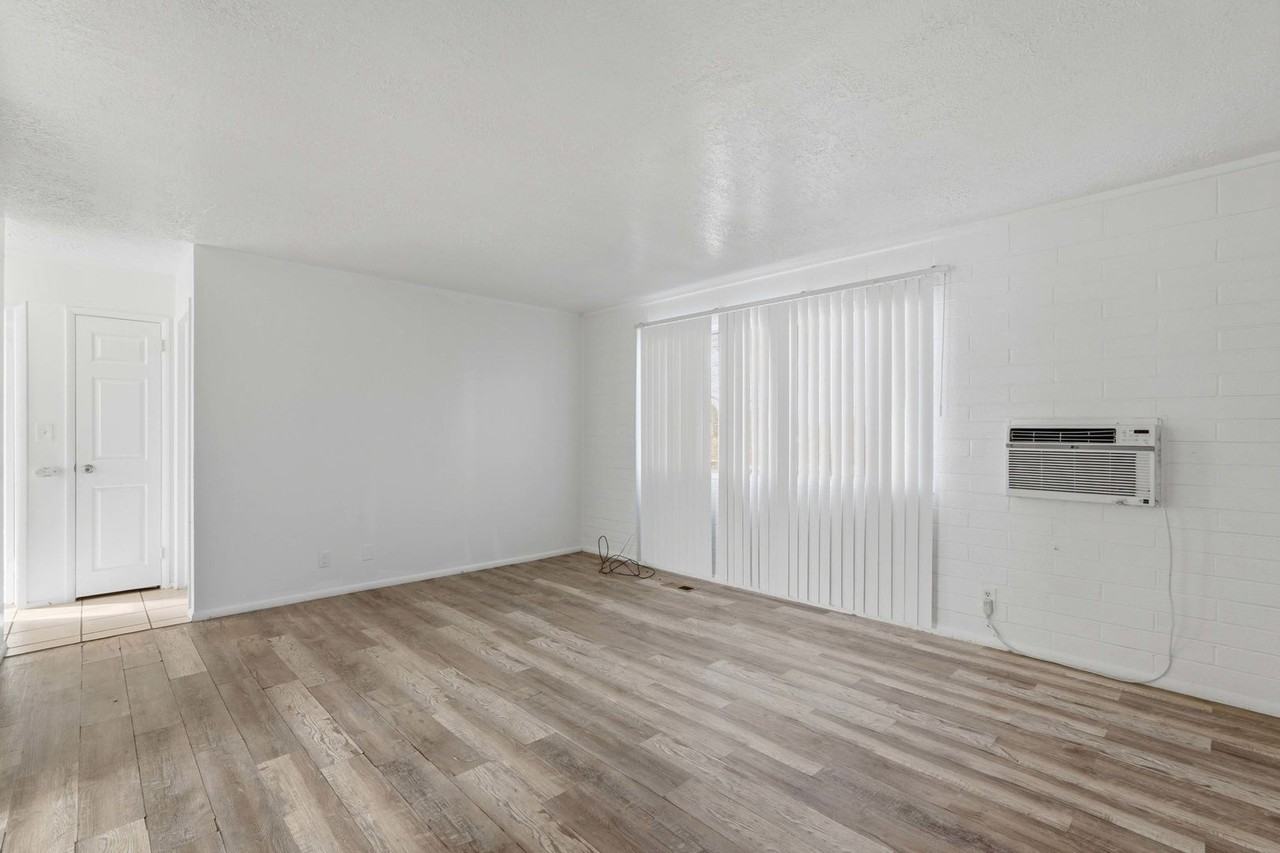 Eccles Avenue Apartments - Photo 6 of 17