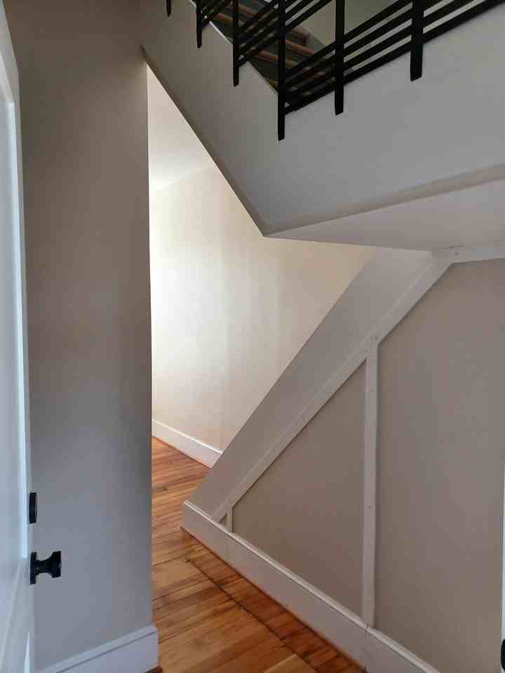 903 S Loudoun St #3 - Photo 3 of 15