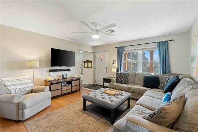 420 Nw 74th St #1 - Photo 3 of 16