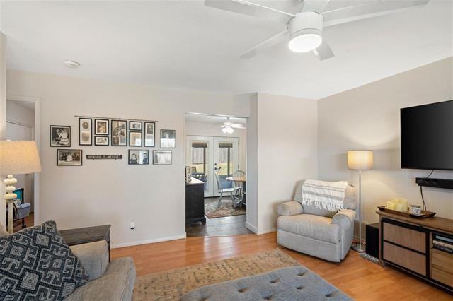 420 Nw 74th St #1 - Photo 5 of 16