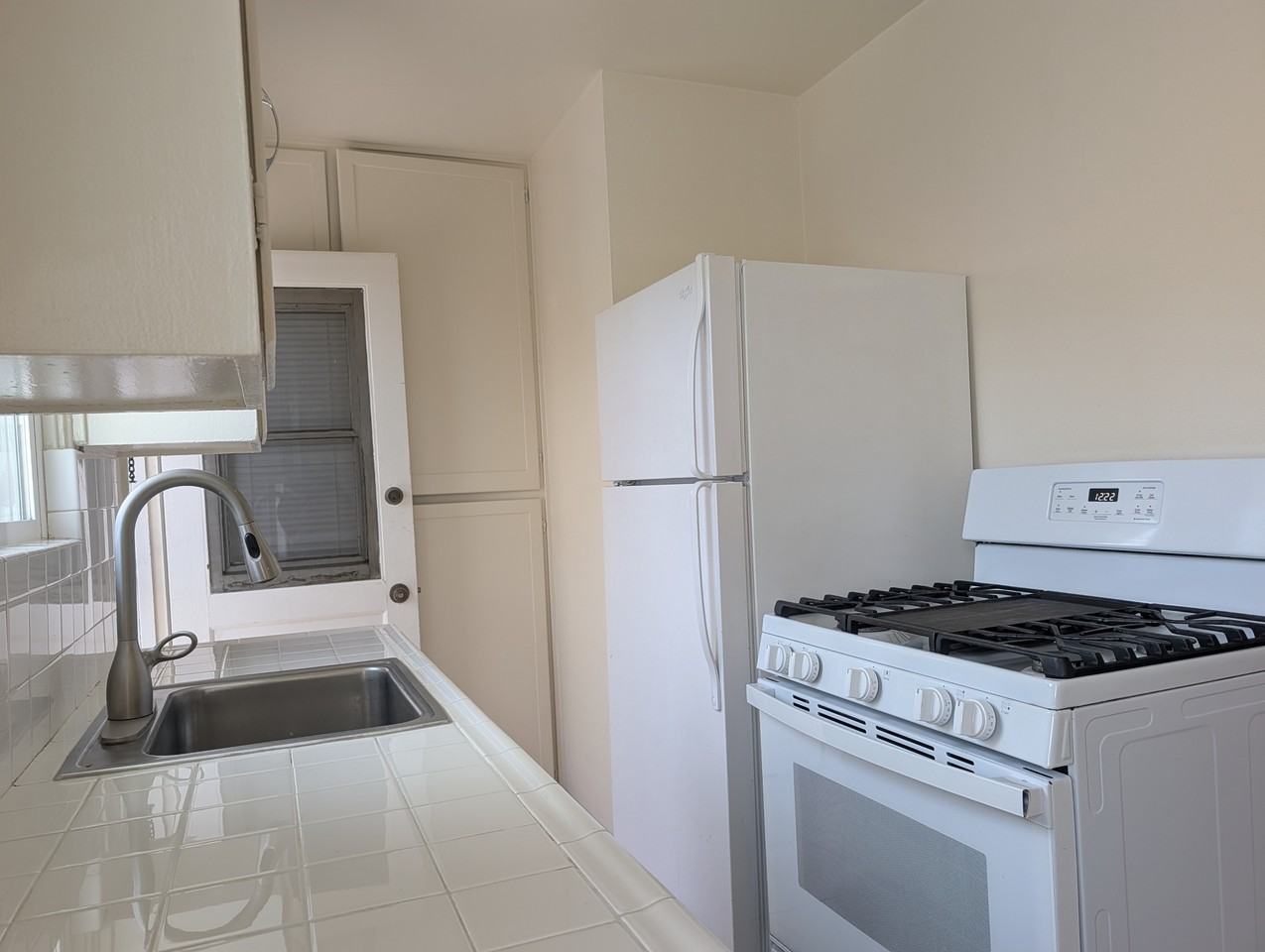 1985 Chicago St #1985 - Photo 2 of 10