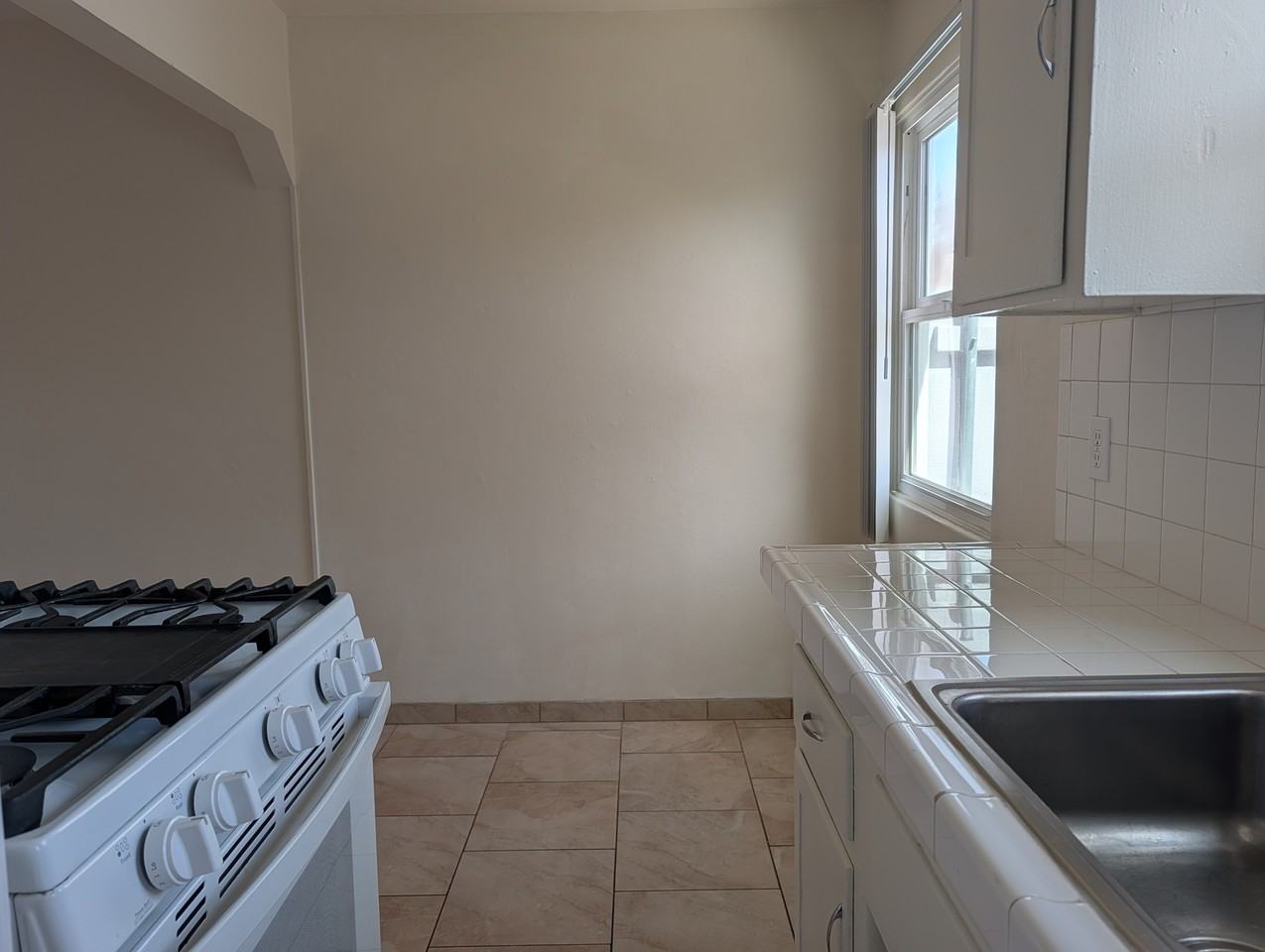 1985 Chicago St #1985 - Photo 4 of 10