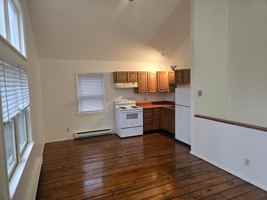 featured image of 9 Suncrest Ct #9