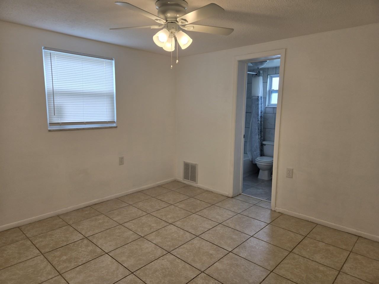 4836 Flora Ave #1 - Photo 6 of 9