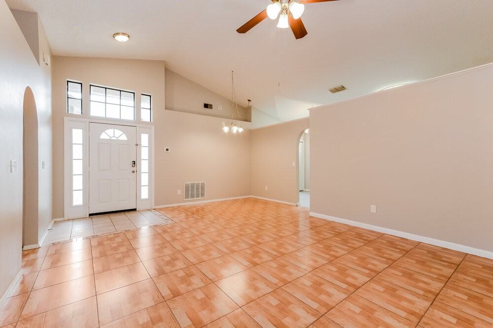 2630 Cahill Way - Photo 4 of 16