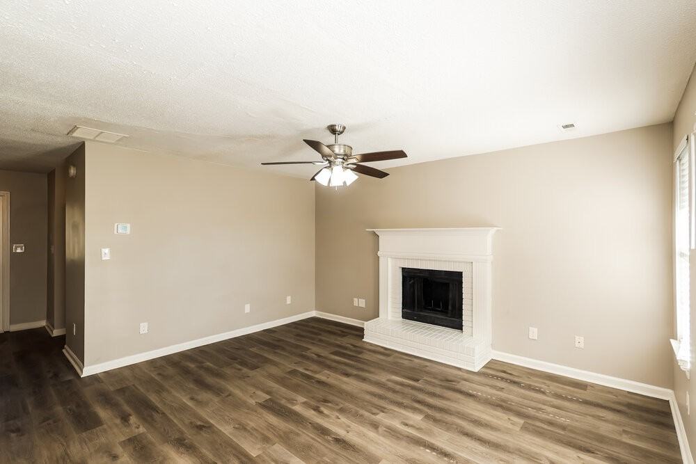 7605 Briar Crest Ct - Photo 6 of 17