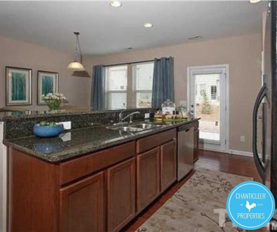 1037 Grand Ridge Dr #1 - Photo 4 of 16