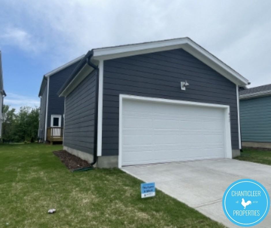 932 Arcadia Hill St #1 - Photo 3 of 25