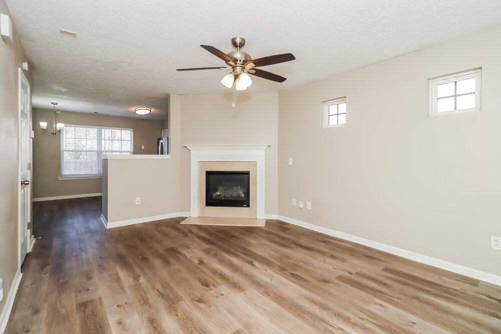 248 Silver Ridge Dr - Photo 5 of 17