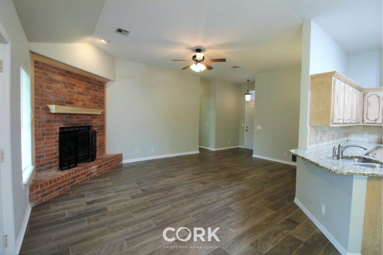 927 Castle Rd #1 - Photo 3 of 44