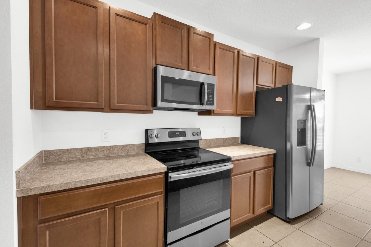 271 Annabelle Way - Photo 2 of 34