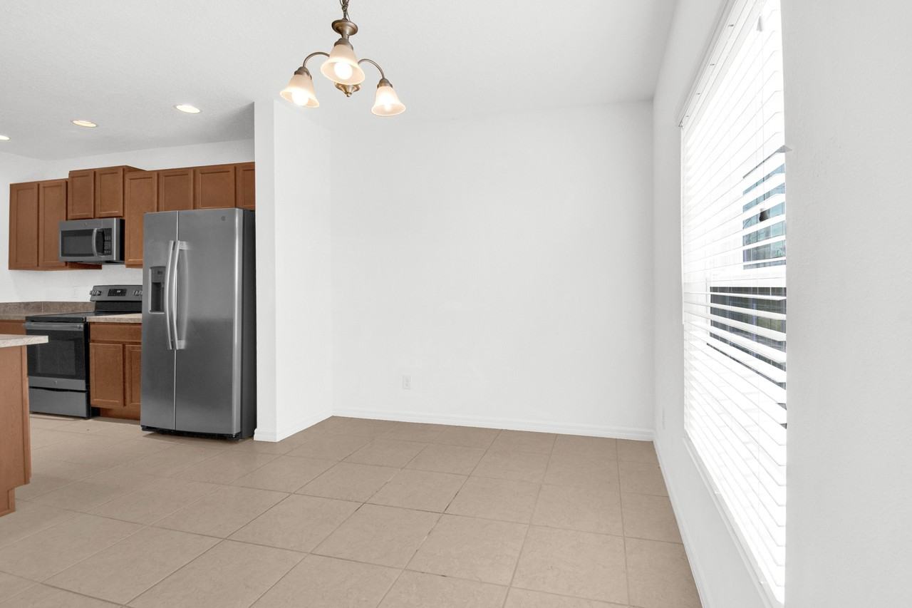 271 Annabelle Way - Photo 6 of 34