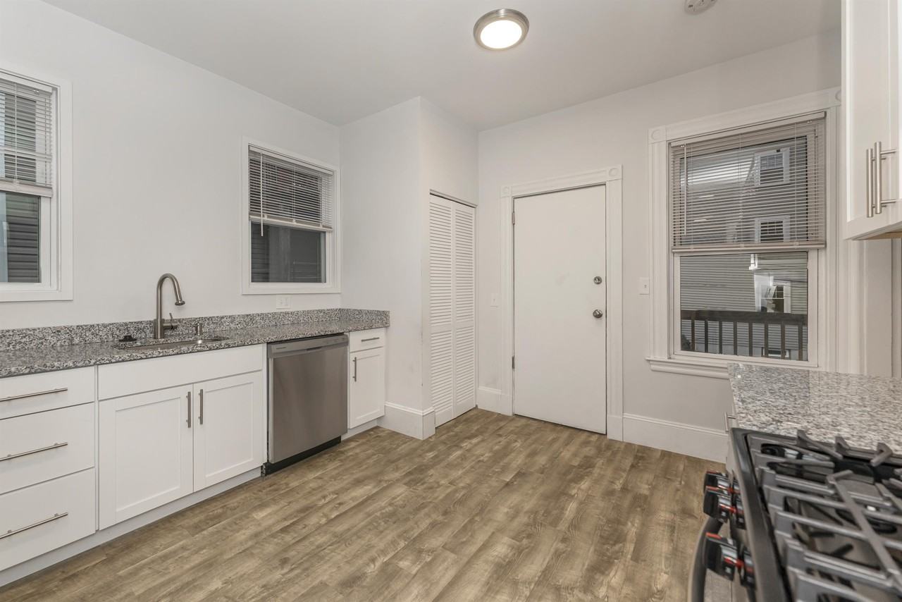 172 Boylston Street - 3Jamaica Plains #3 - Photo 2 of 16