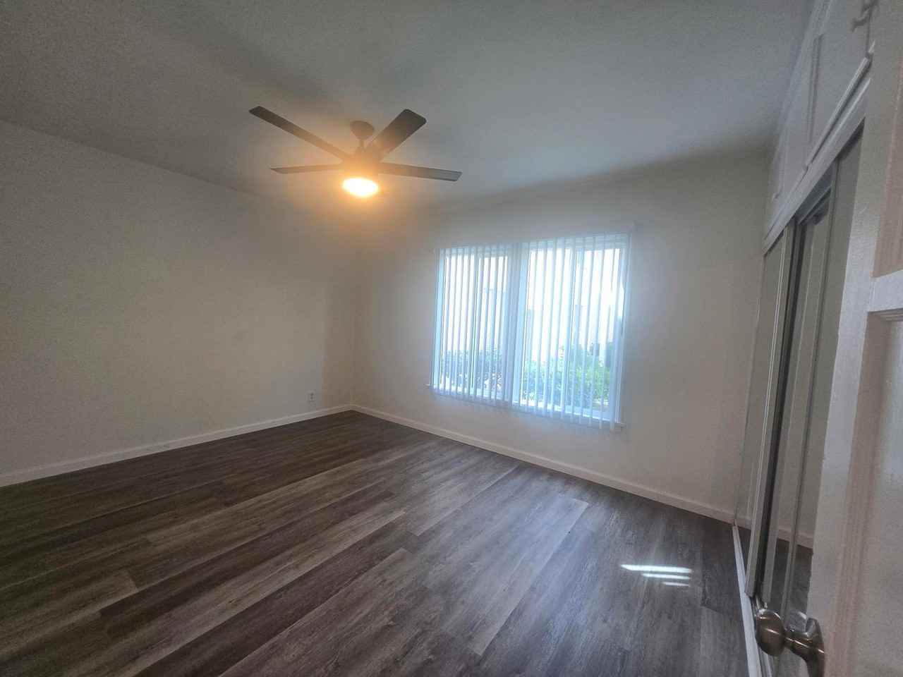 #279 - Photo 4 of 18