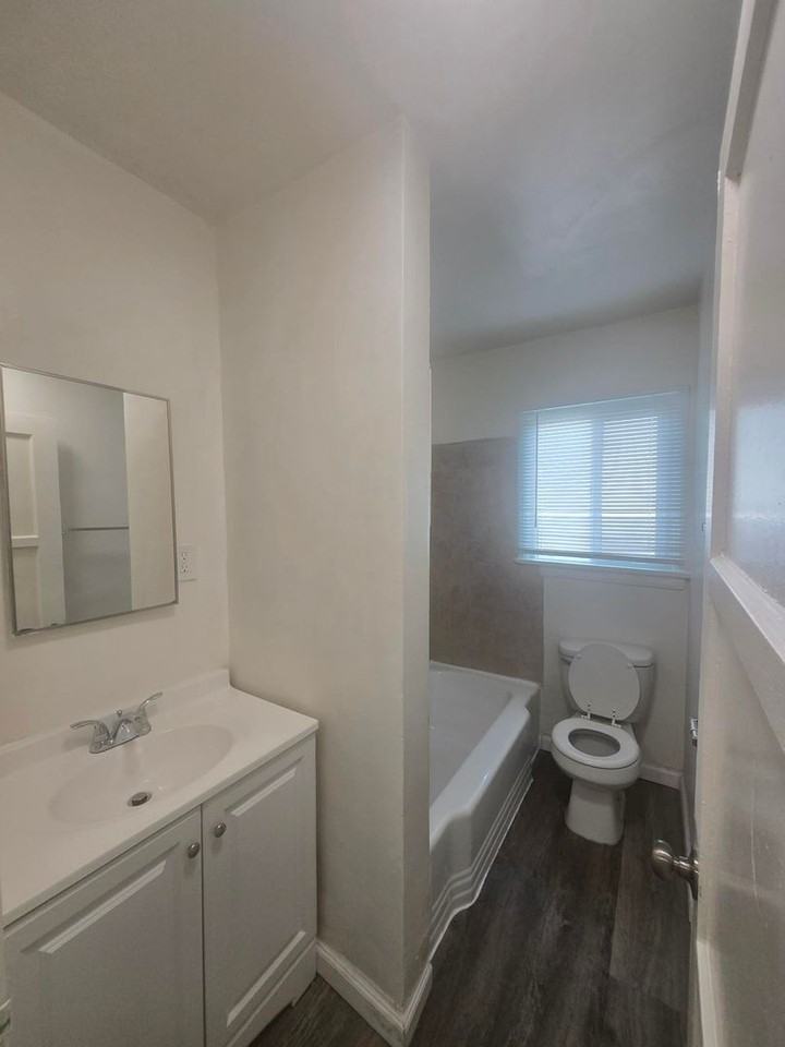 #279 - Photo 5 of 18