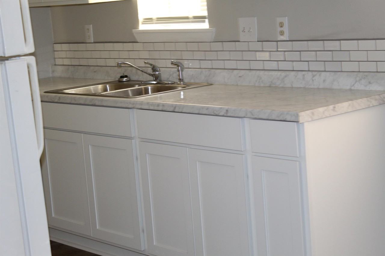 216 Al Pearson Dr #B - Photo 4 of 12