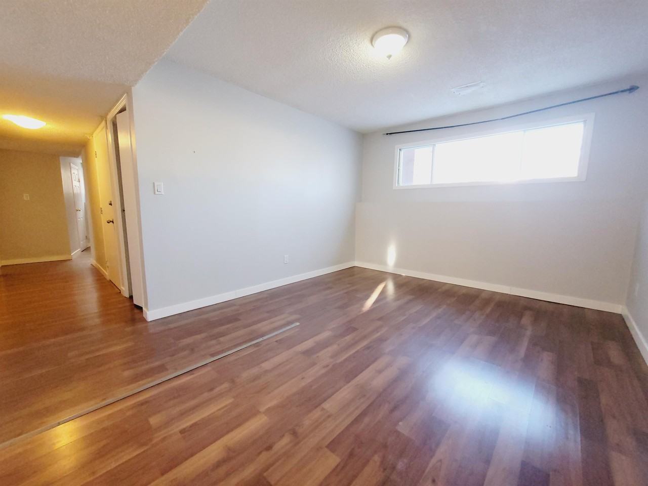 4227 32 Ave Nw Bsmt #BS - Photo 3 of 10