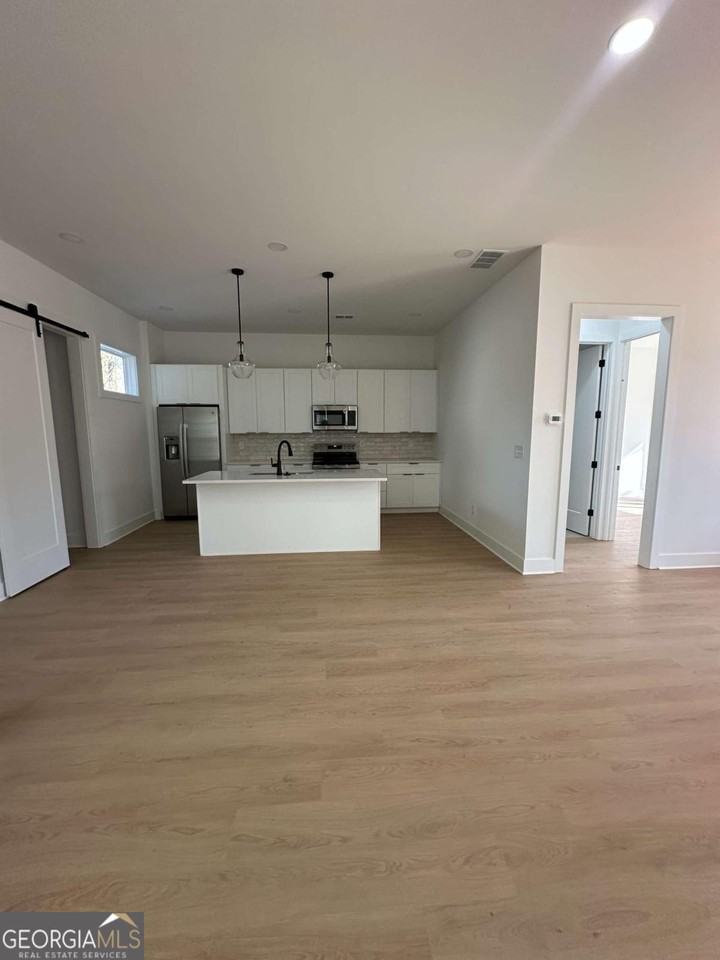 1239 Plaza Ave Sw - Photo 7 of 26