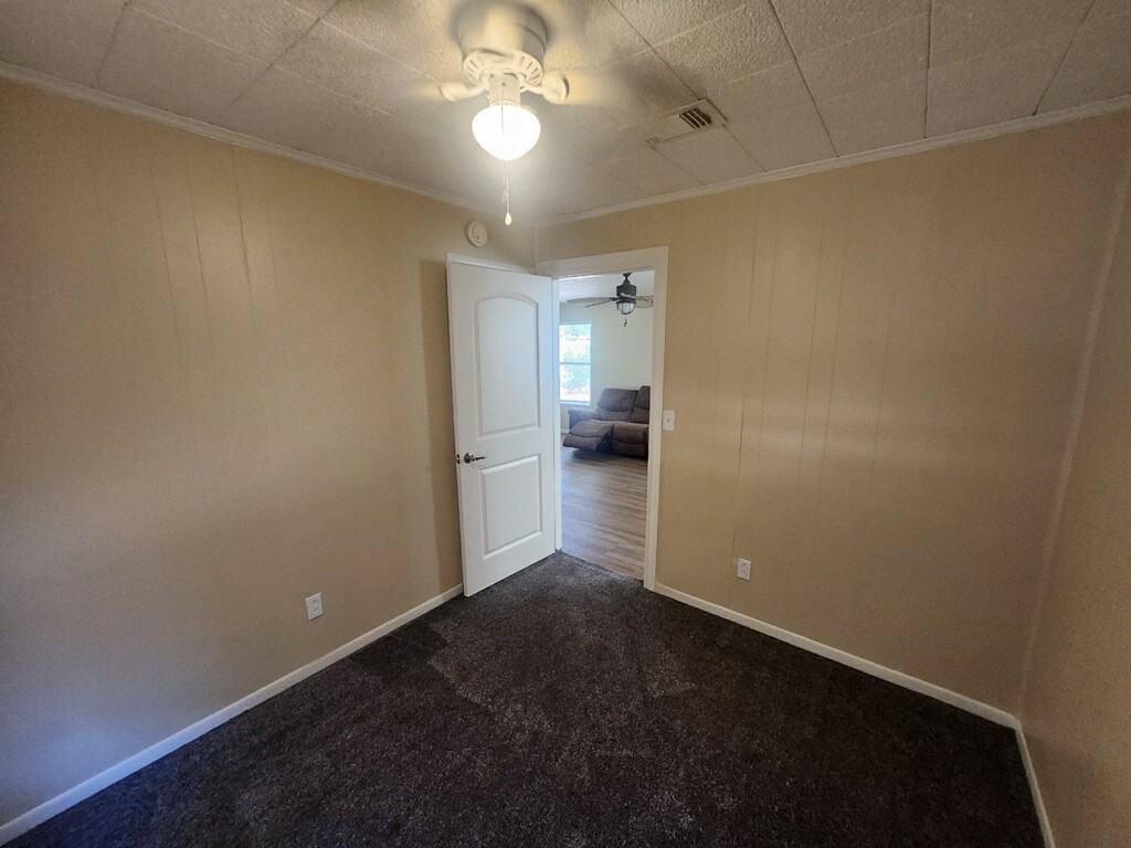 113 Tamarisk St #1 - Photo 2 of 11