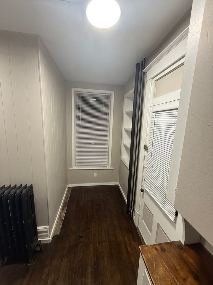 1014 Logan Avenue - Photo 4 of 16