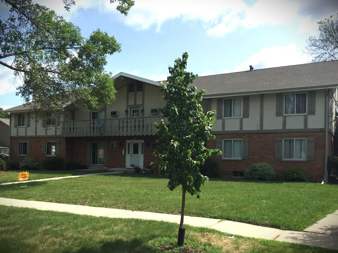 Green Meadows Apartments - Photo 2 of 4