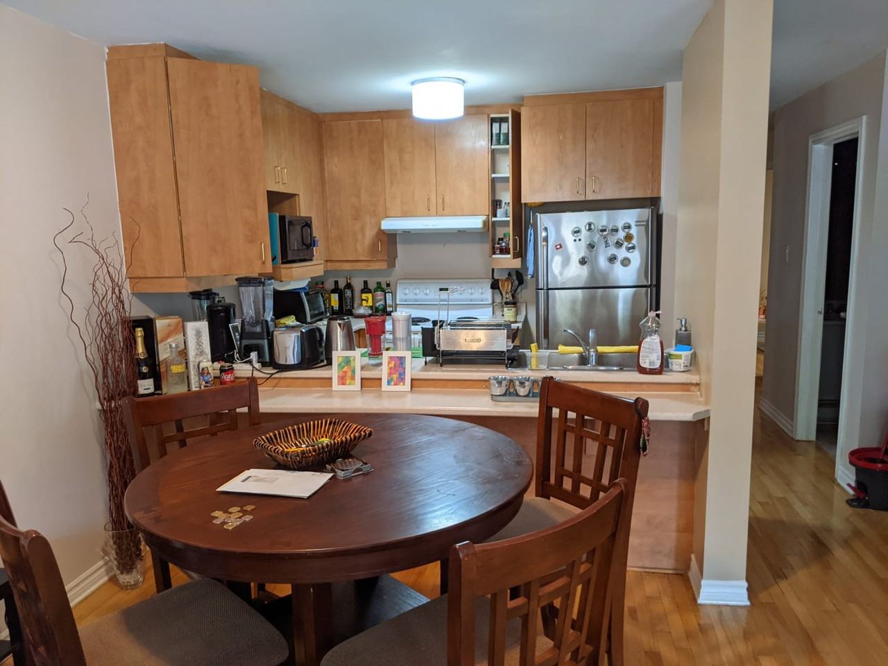 1929 Rue Wolfe - Photo 2 of 12