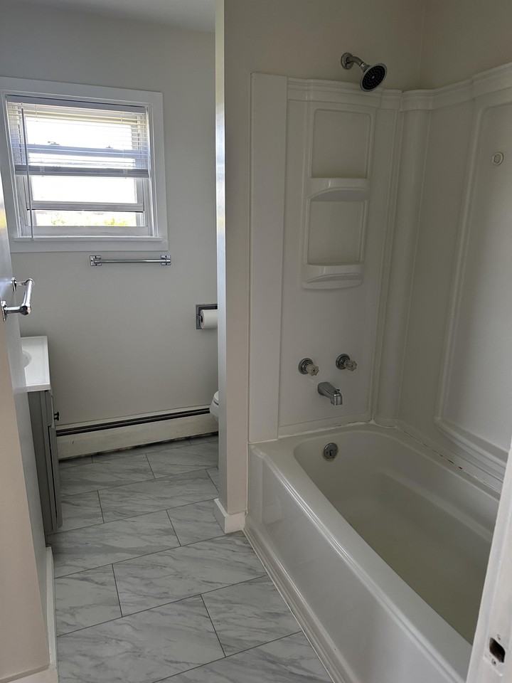 107 Allison St #2 - Photo 3 of 3