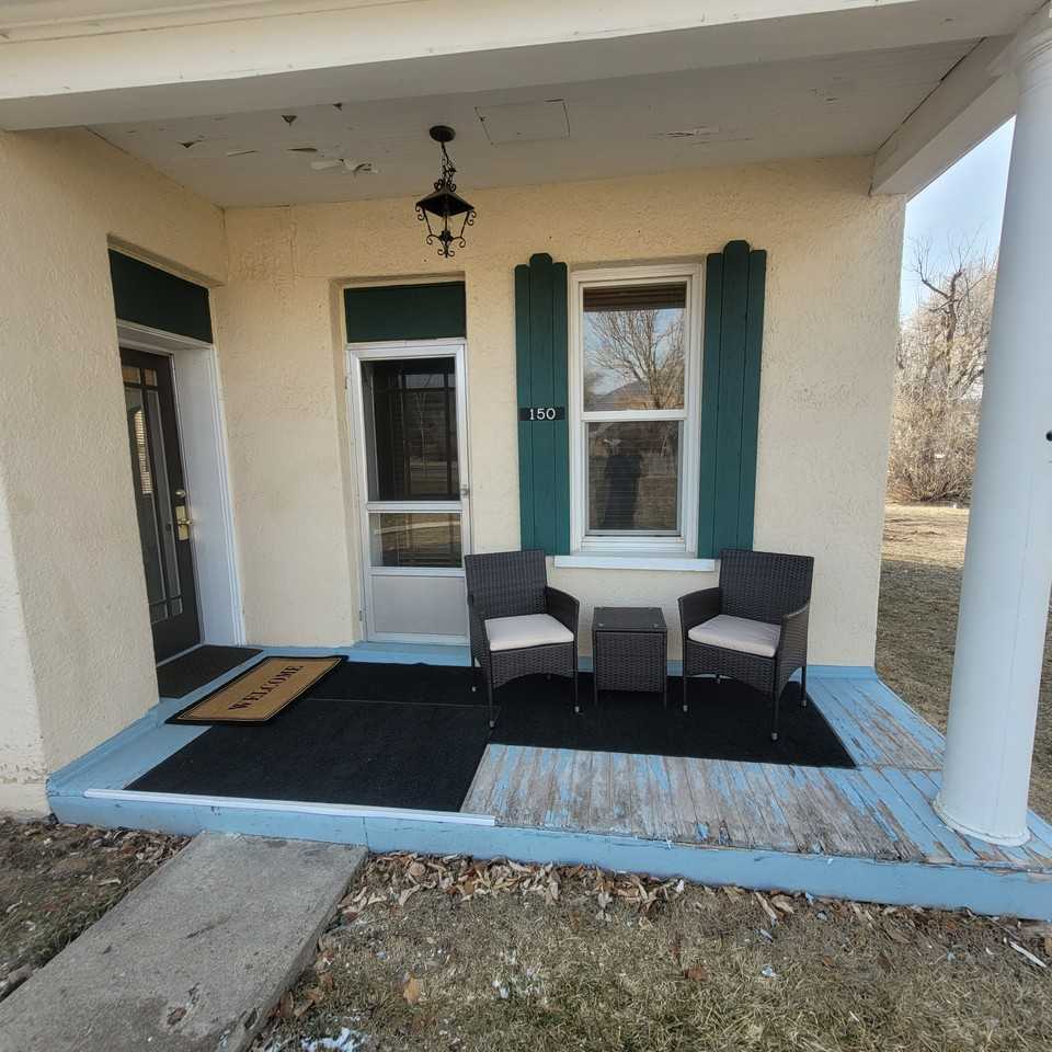 150 E Main St #1 - Photo 2 of 50