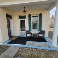 featured image of 150 E Main St #1