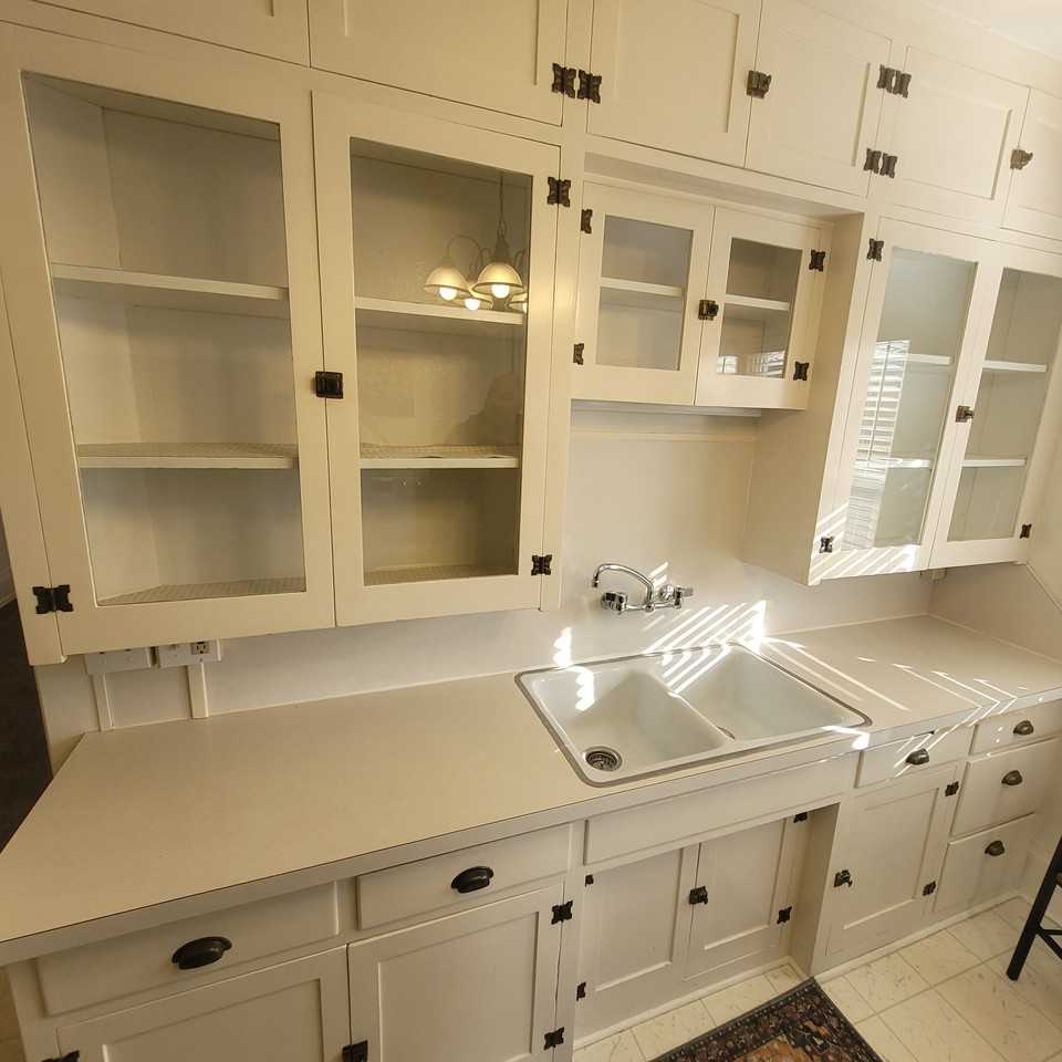 150 E Main St #1 - Photo 7 of 50