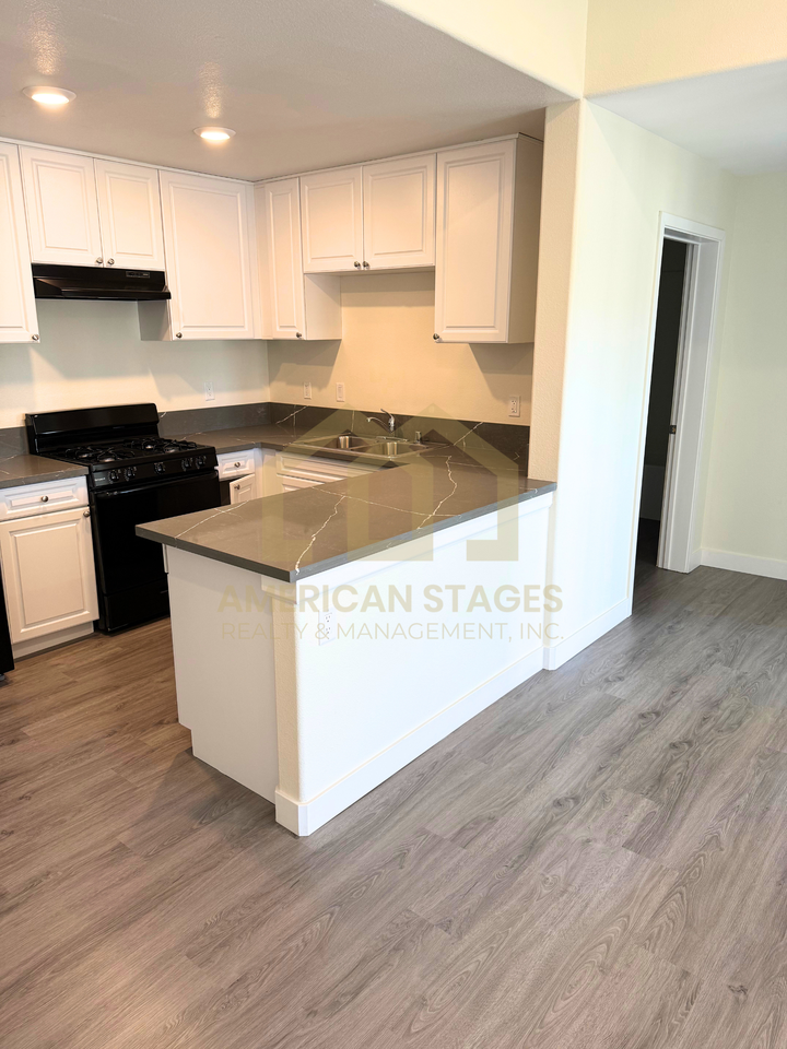 101 North Broadway - 312 #312 - Photo 4 of 15