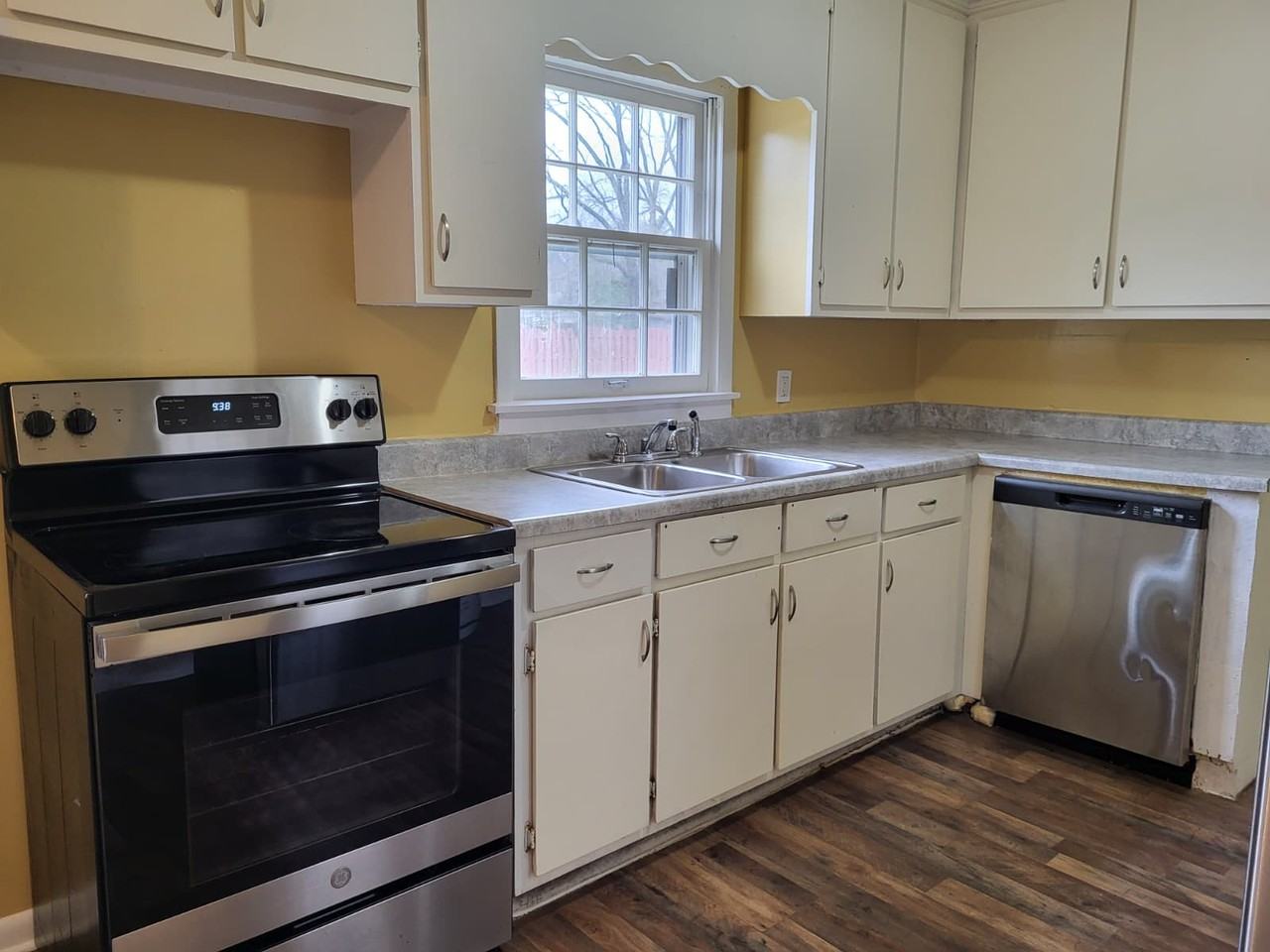 3914 Mcvay St Sw #1 - Photo 4 of 15