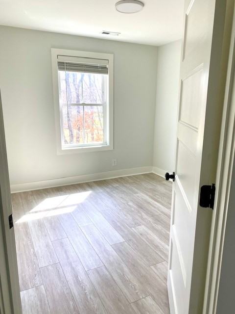 160 Excell Rd #U - Photo 5 of 30