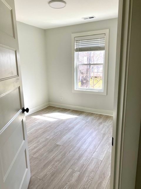 160 Excell Rd #U - Photo 6 of 30