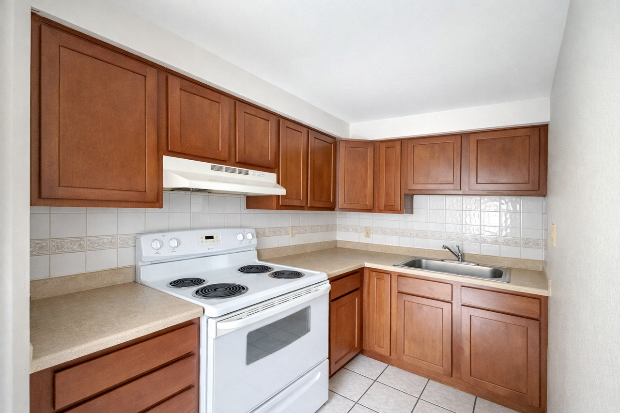 2807 2807 LINCOLN WAYAPT 8 #8 - Photo 6 of 11