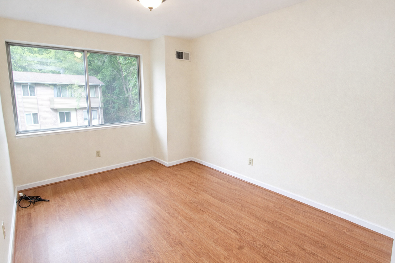 2807 2807 LINCOLN WAYAPT 8 #8 - Photo 7 of 11