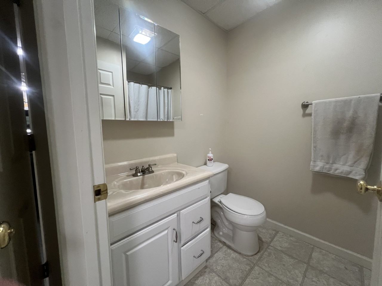 1460 Bergamont St #1 - Photo 3 of 23