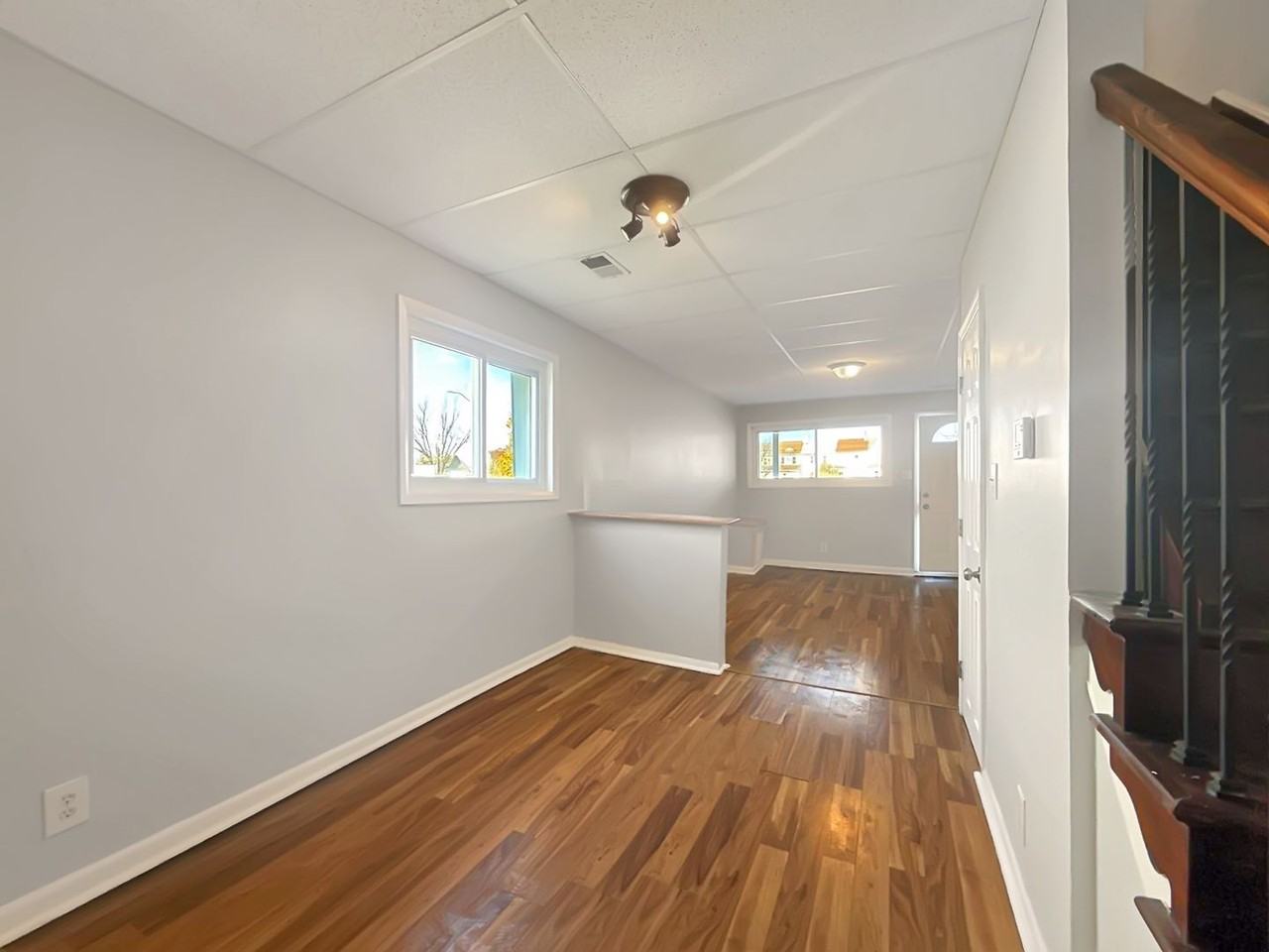 6545 Baltimore Ave - Photo 5 of 12