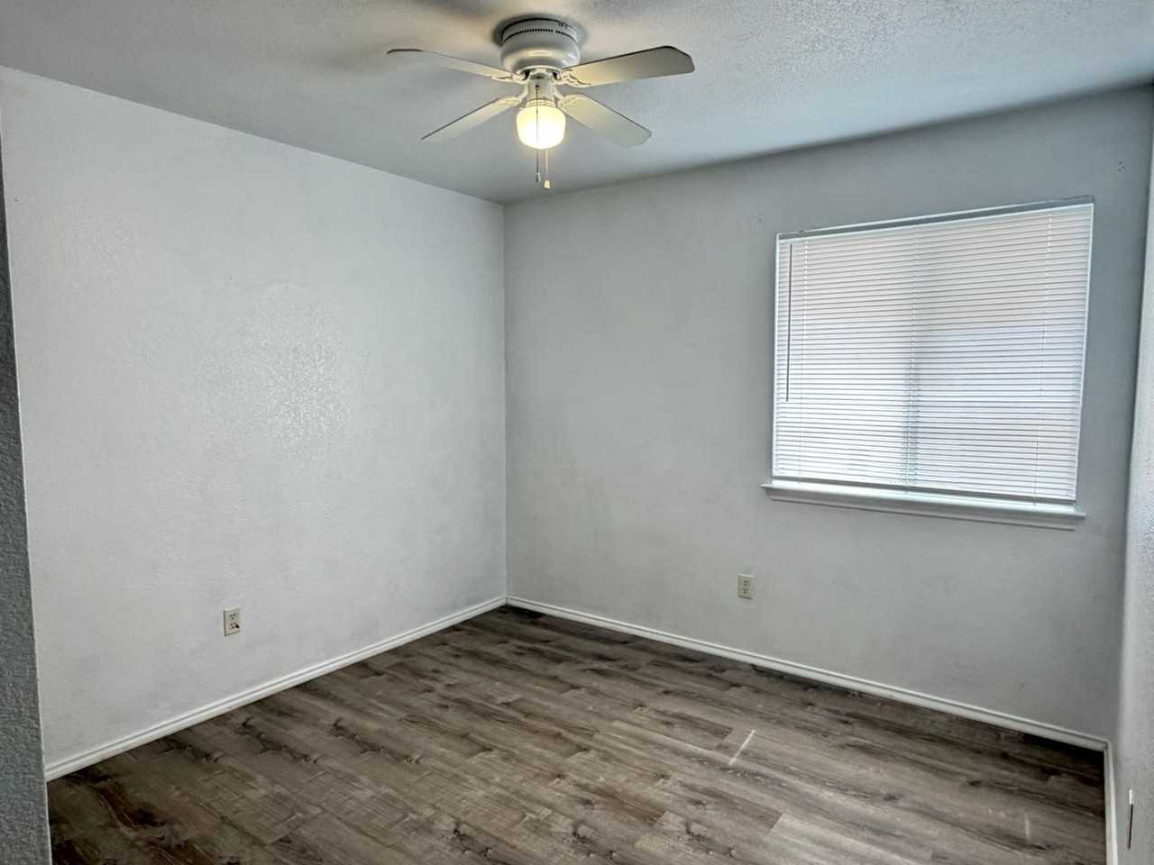 2709 Haven Dr - Photo 6 of 11