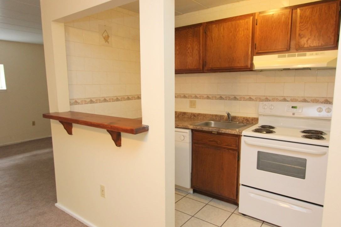 506 THIRD STREETAPT 1 #1 - Photo 7 of 11